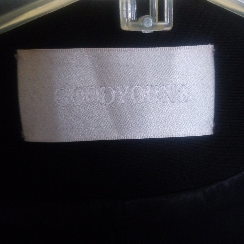 Goodyoung Jacket - Picture 3 of 6
